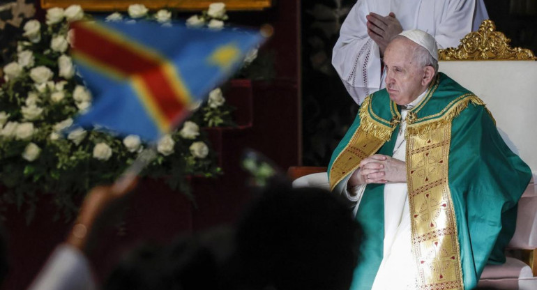 El Papa Francisco preside una Santa Misa para la comunidad congoleña en Roma. EFE