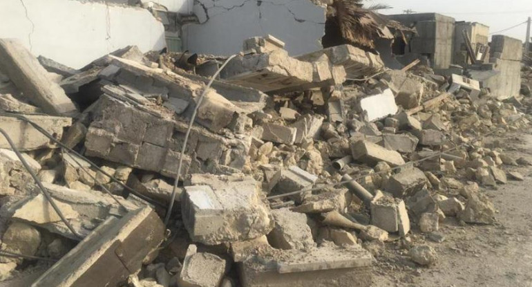 Cinco muertos y 49 heridos como saldo de tres terremotos en Irán. NA