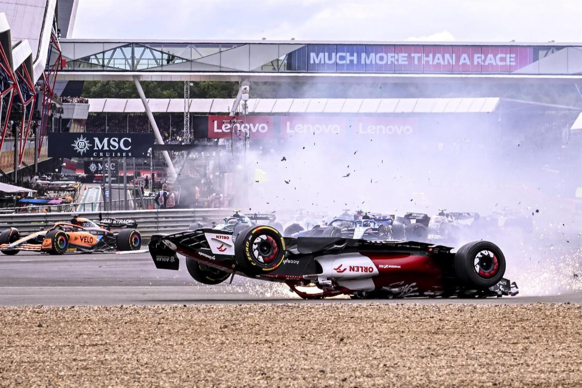 Accidente en el GP de Gran Bretaña,: Zhou Guanyu, Fórmula 1, EFE
