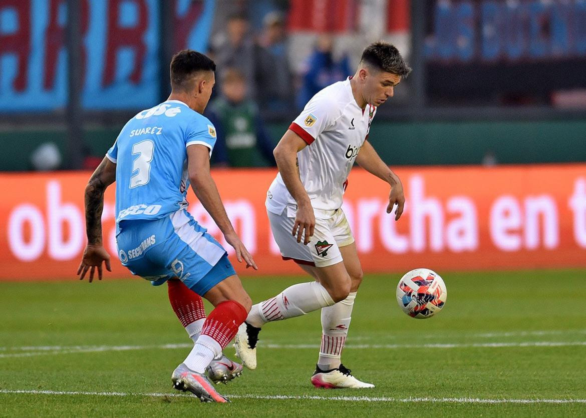 Arsenal venció 2 a 1 a Estudiantes de La Plata. Foto: NA.