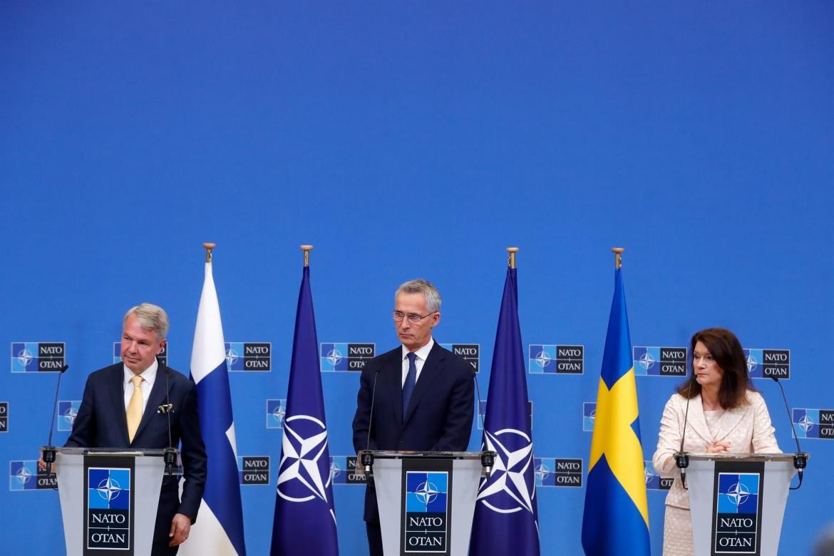Suecia y Finlandia, con la OTAN, EFE