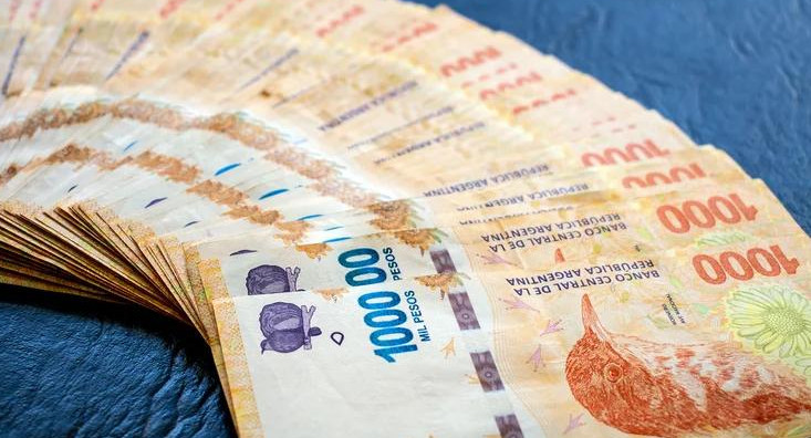 Billetes de 1000, economía argentina. Foto: internet.