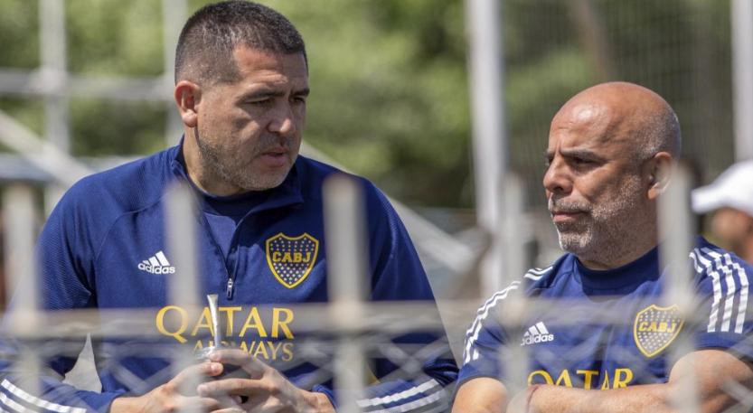 Juan Román Riquelme y Chicho Serna, Boca. Foto: NA.