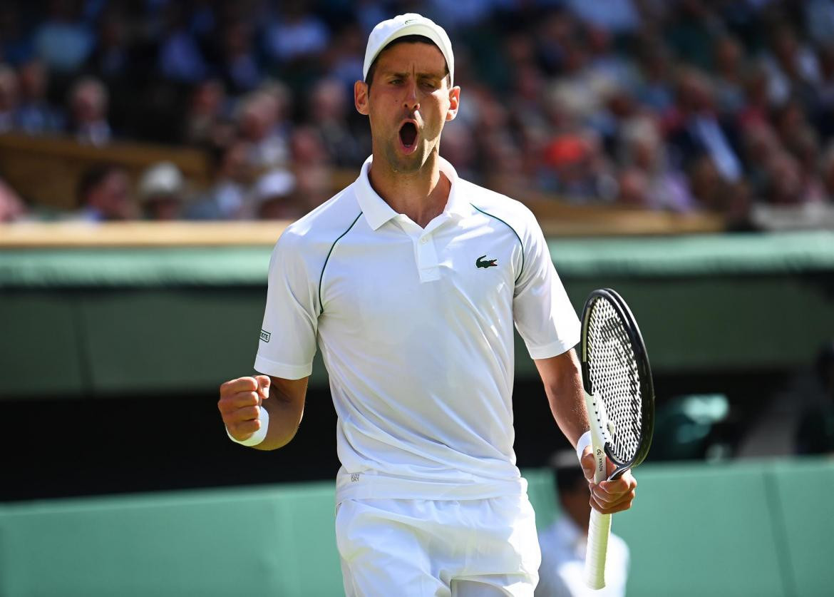 Novak Djokovic en Wimbledon. Foto: EFE.