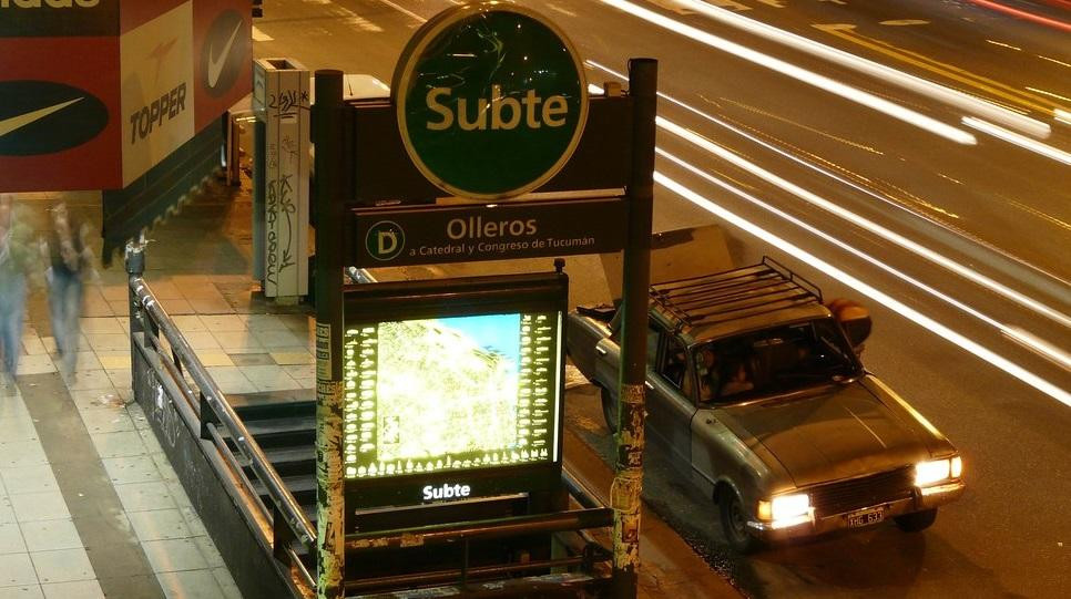 Estación Olleros, subte D.