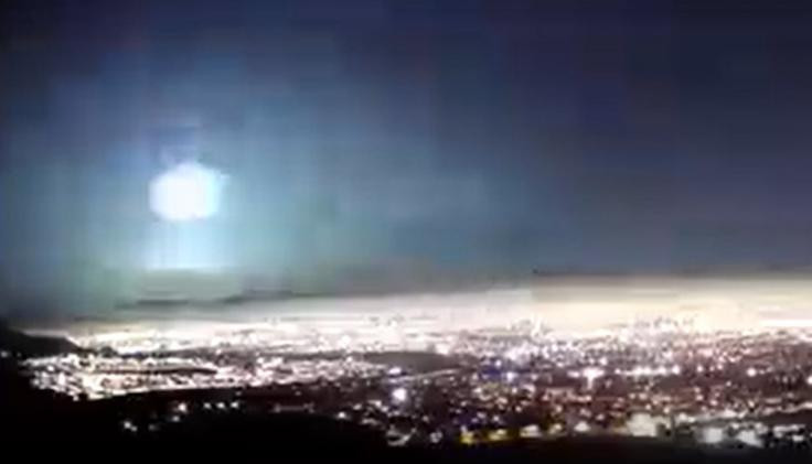 Bola de fuego en Mendoza y Chile. Foto: NA.