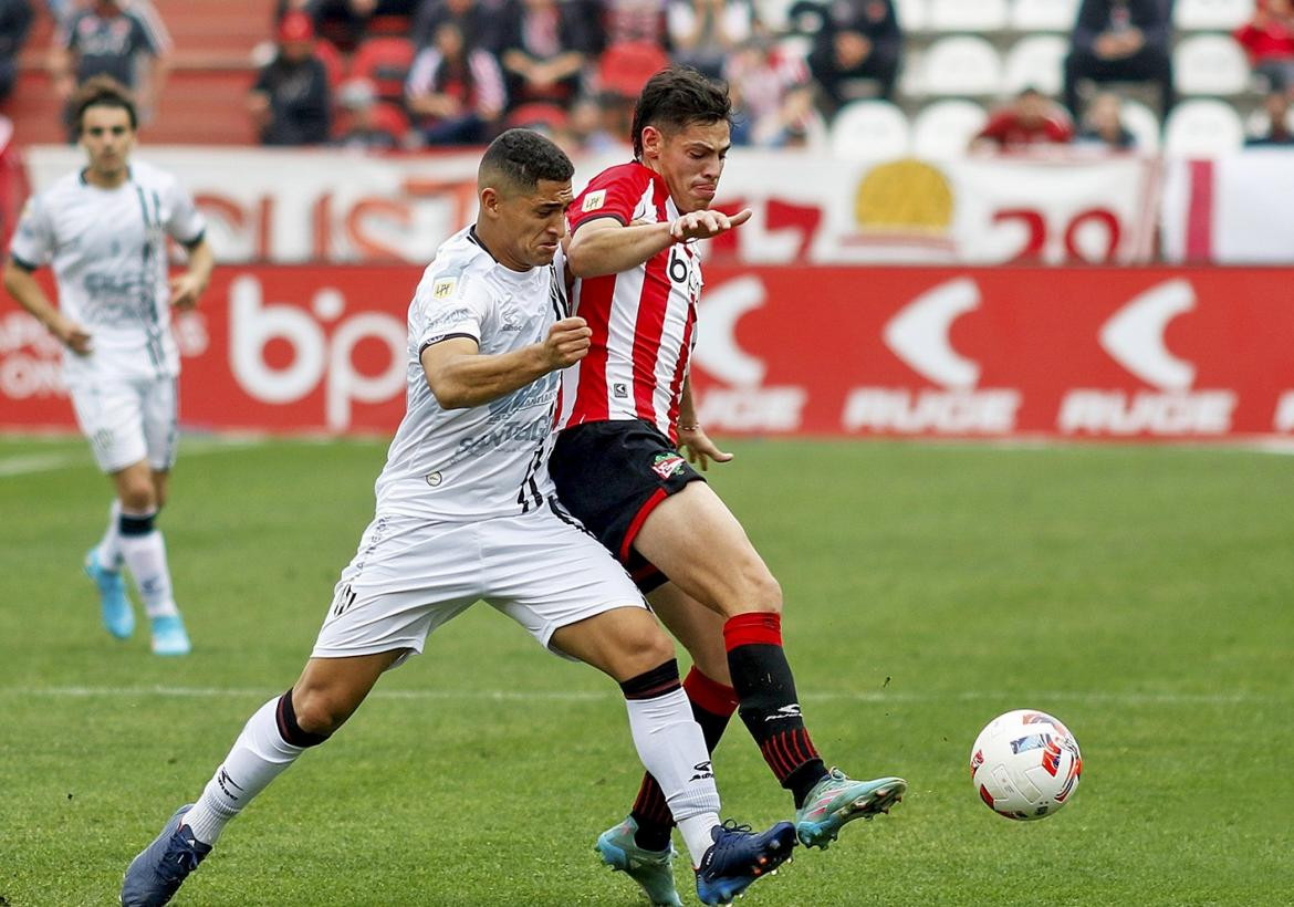 Estudiantes vs. Central Córdoba, fútbol argentino, NA