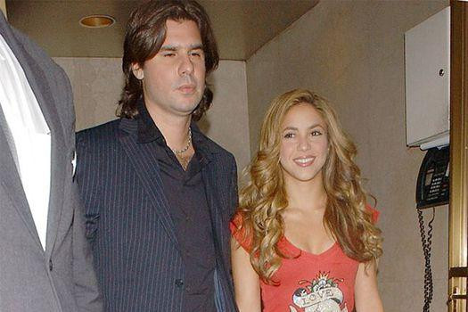 Antonio de la Rua y Shakira. Foto: archivo Google.