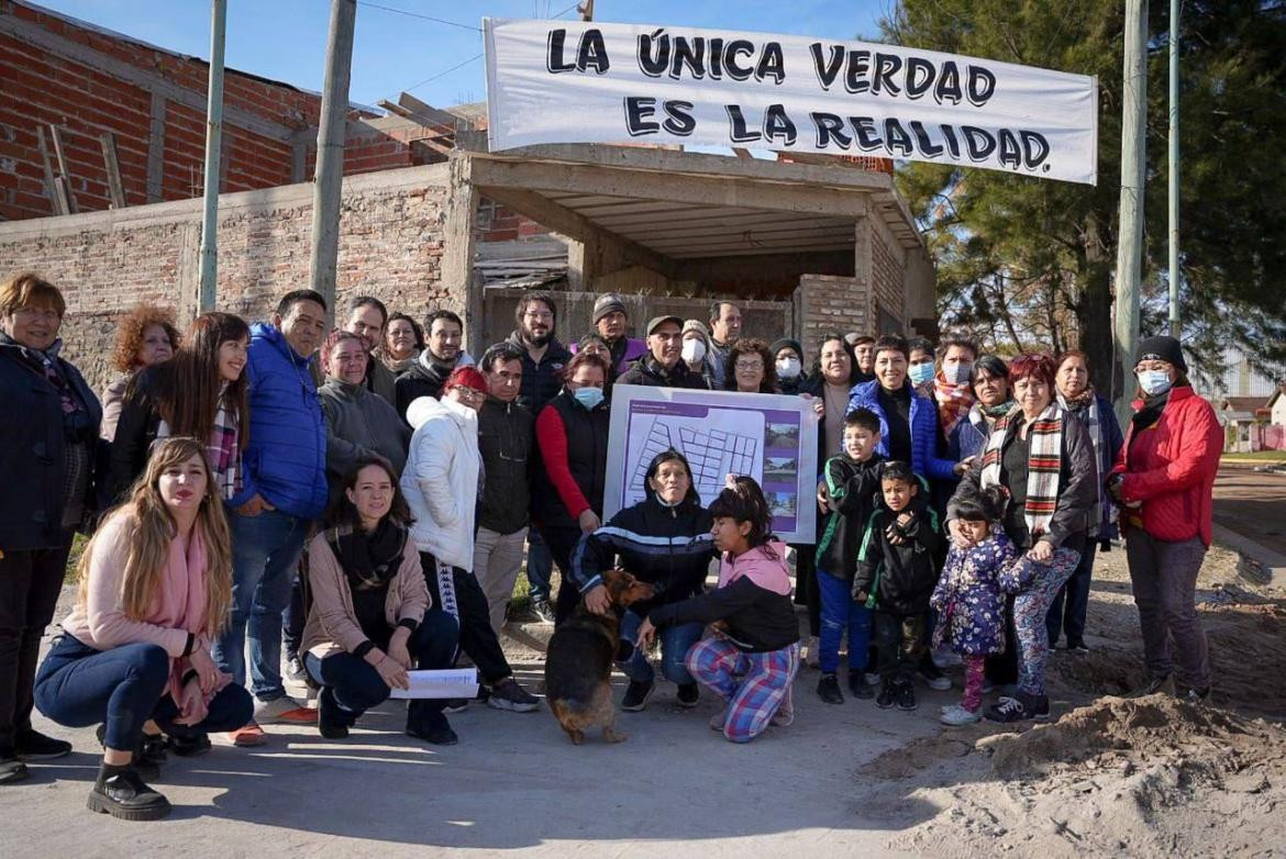 Mayra Mendoza supervisó obras en Quilmes