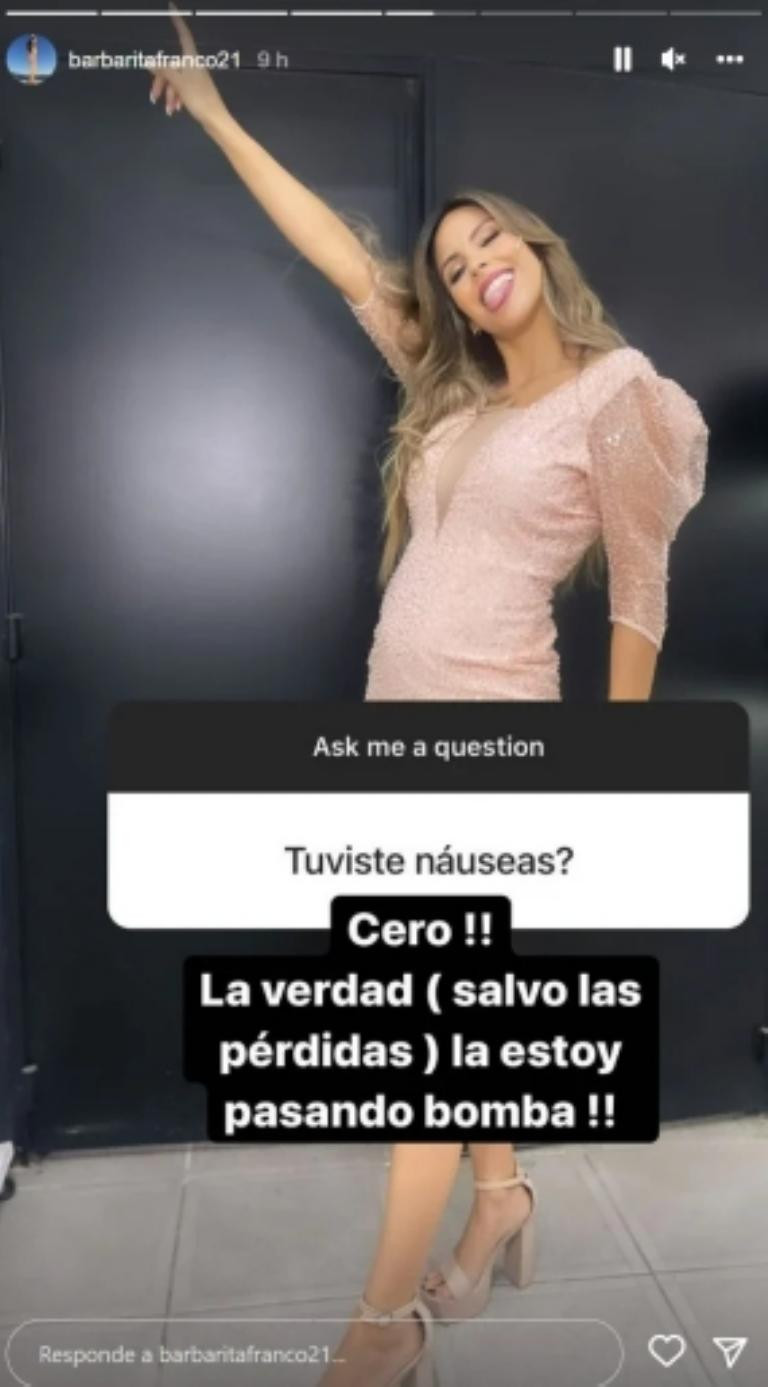 Barby responde preguntas. Foto: Instagram/barbaritafranco21