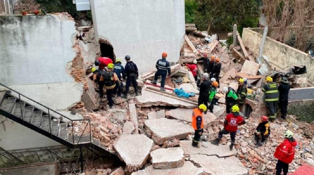 Derrumbe en Rosario, rescate, foto NA y La Capital