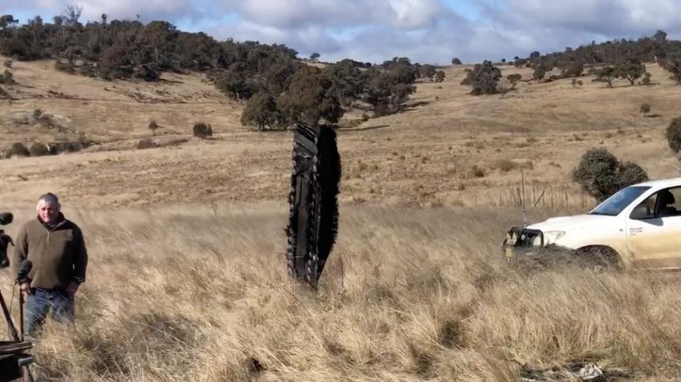 Obelisco alienígena en Australia. Foto: Brad Tucker