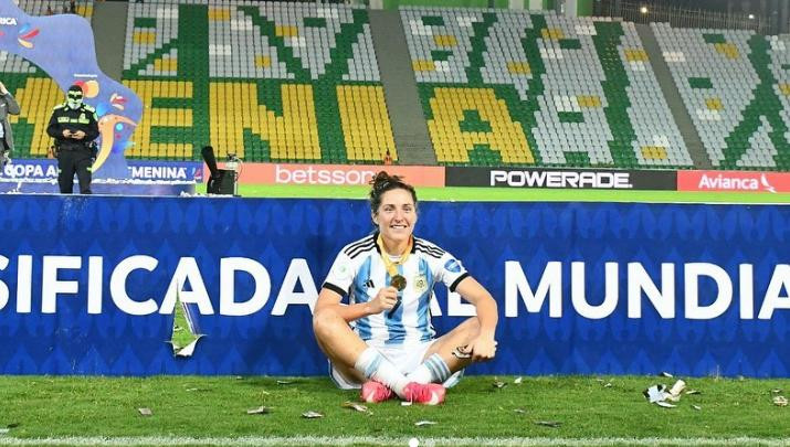 Romina Núñez jugadora de la Selección. Foto: Instagram/rominunez_.