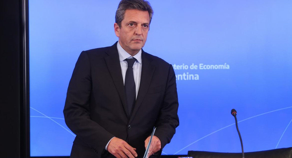 El ministro de Economía, Sergio Massa, durante el anuncio de las nuevas medidas. Foto NA: