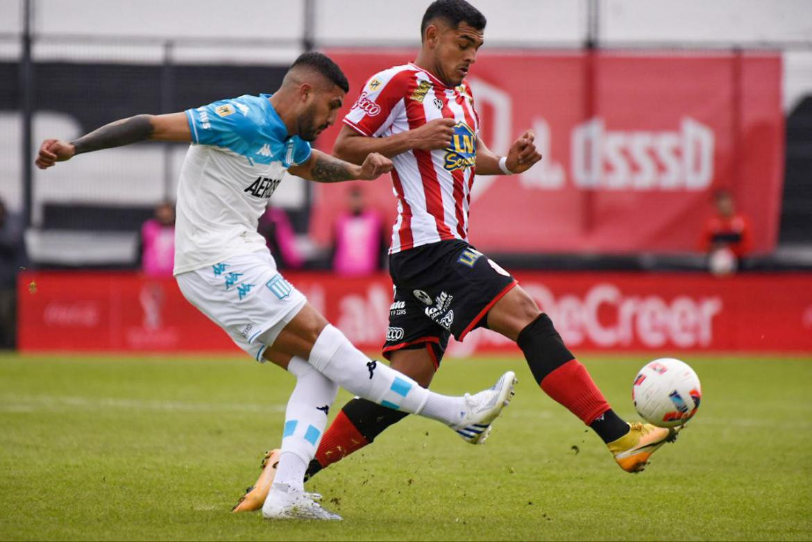 Barracas Central vs. Racing, fútbol argentino, NA	