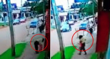 Imágenes de la golpiza de una madre a su hija. Foto: captura video.