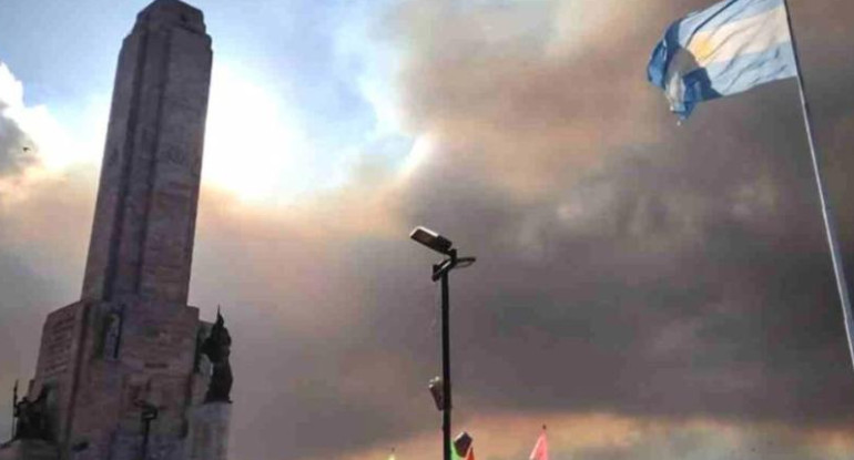 Incendios en Rosario. Foto: NA.
