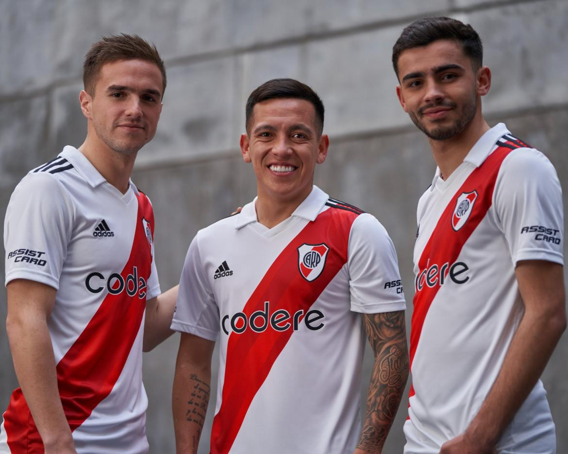 Nueva camiseta de River. Foto: @RiverPlate.