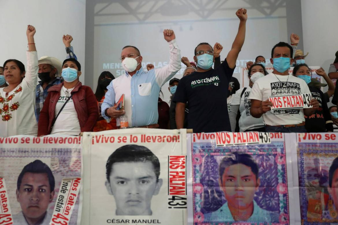 Familiares de los 43 estudiantes desaparecidos_ Ayotzinapa México_Foto Reuters