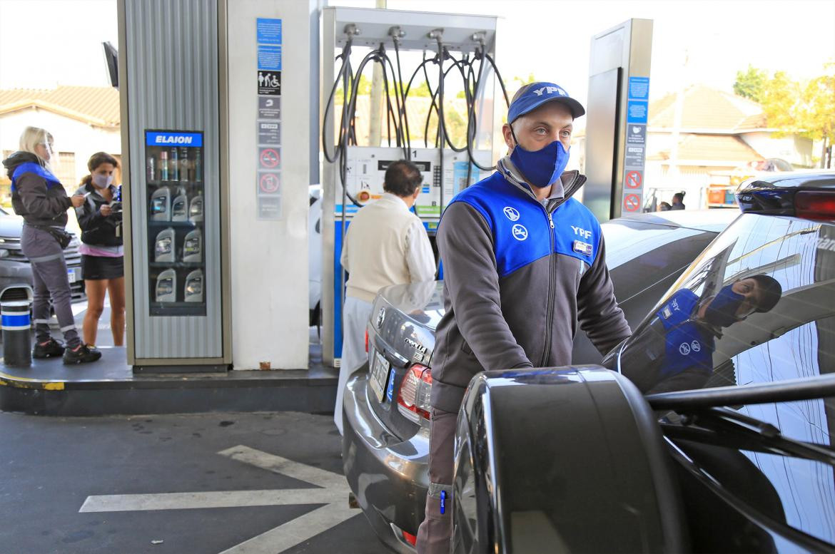 YPF, estación de servicio, combustibles, NA