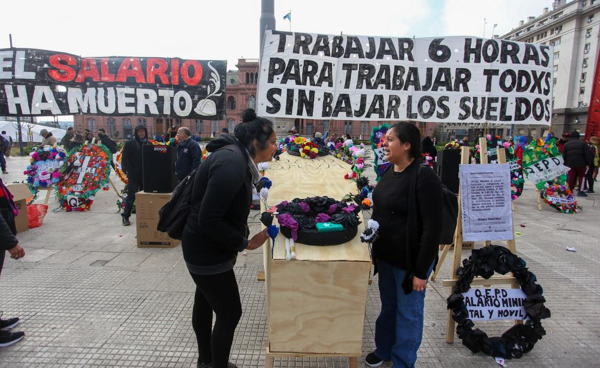 Velatorio del Salario, organizaciones de izquierda, NA	