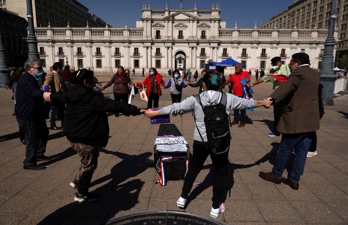 Reforma constitucional en Chile, plebiscito, Reuters
