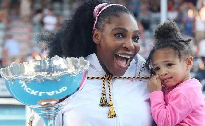 Serena Williams y su hija Alexis Olympia Ohanian Jr. Foto: NA.