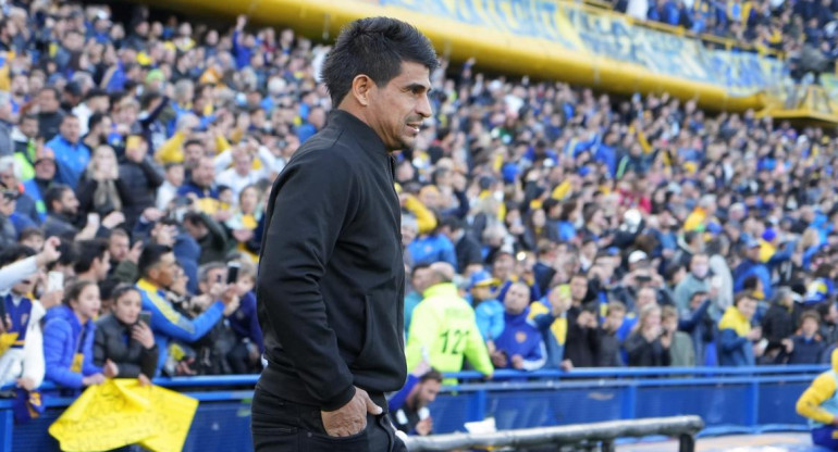Hugo Ibarra, el técnico de Boca. Foto: NA.