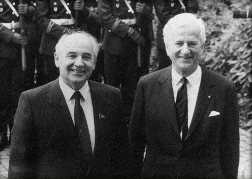 Mijail Gorbachov y  Richard von Weizsäcker, foto Bundesarchiv