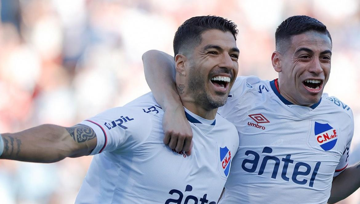 Luis Suárez convirtió en el clásico uruguayo. Foto: Twitter @Nacional.