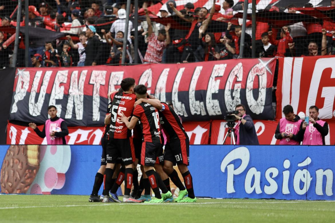 Newells vs. Gimnasia y Esgrima de La Plata. Foto: Twitter @newells