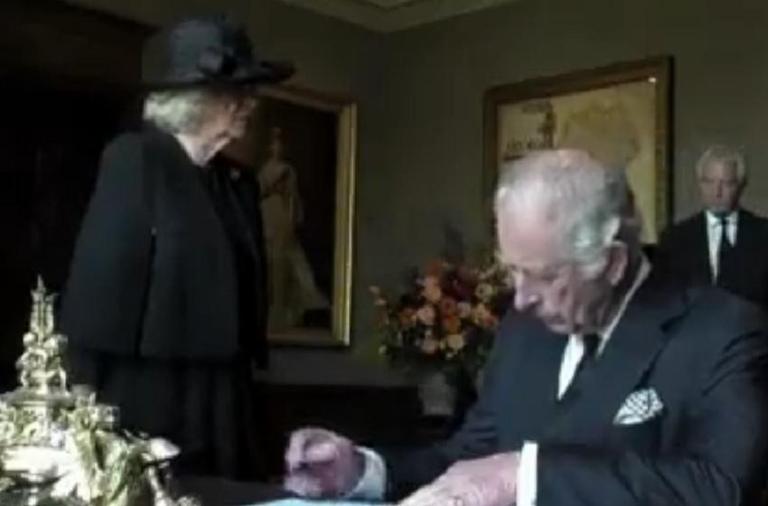 Polémico video del rey Carlos III. Foto: captura video