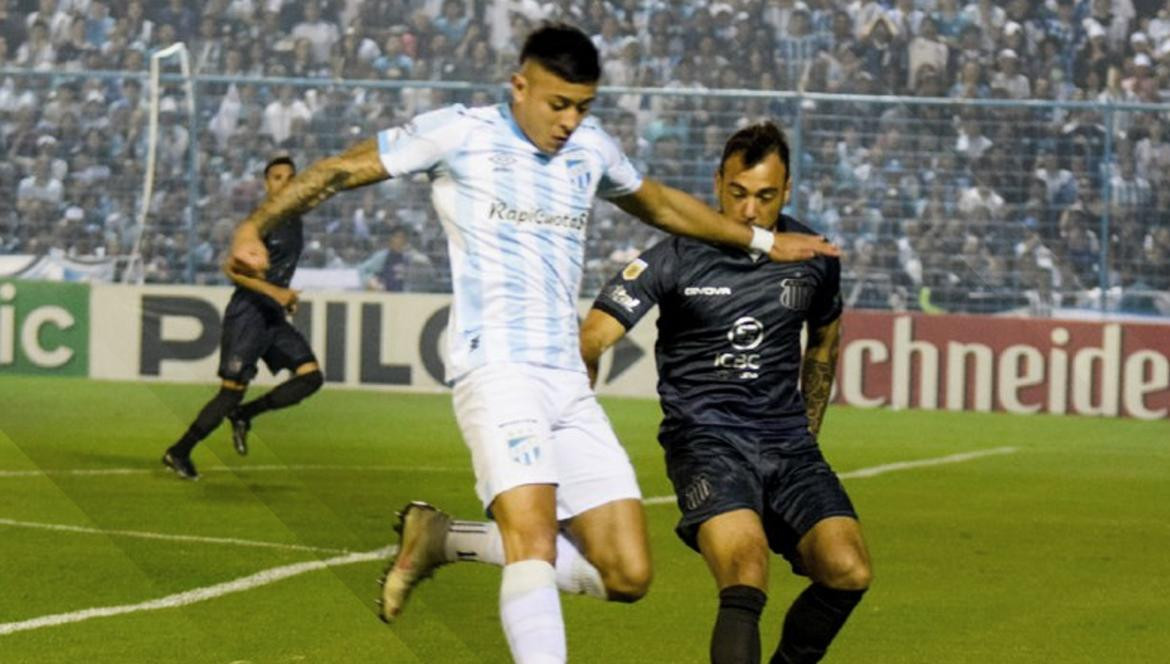 Atlético Tucumán vs Talleres, Liga Profesional. Foto: Twitter @ATOficial