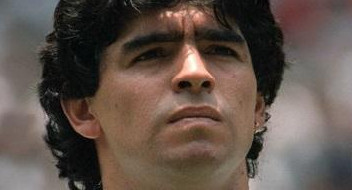 Diego Maradona en el 86. Foto: Mercado Libre.
