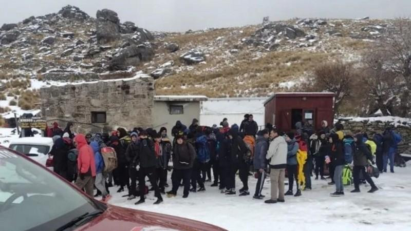 Rescate de estudiantes en el Cerro Champaquí. Rosario3.