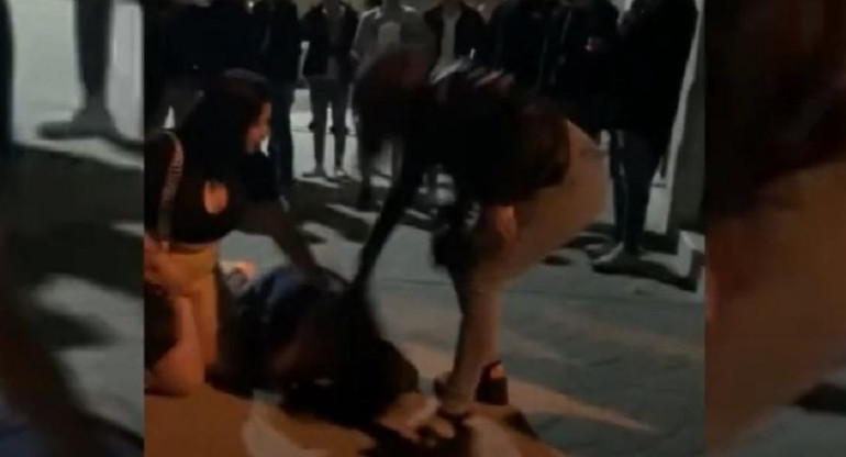 Agresión a una joven a la salida de un boliche en Balcarce, NA, Captura de video La Capital