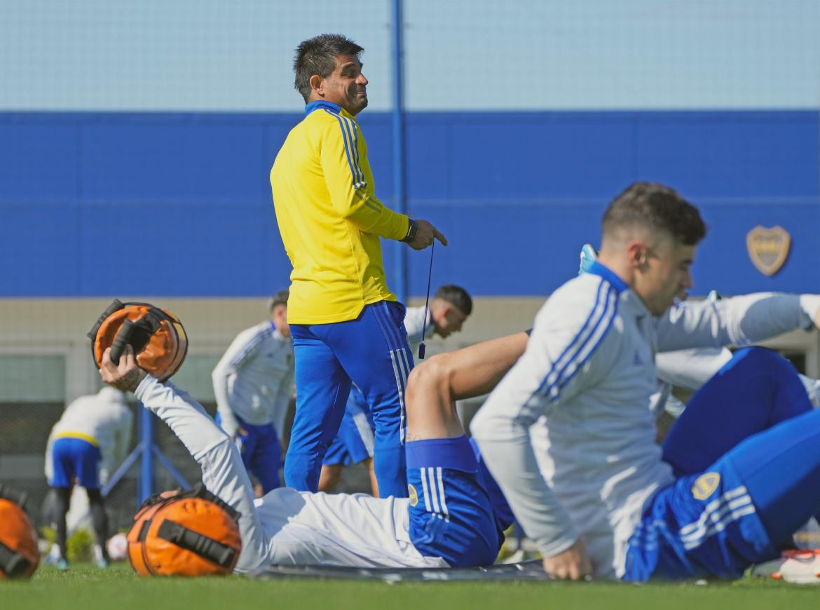 Hugo Ibarra en el entrenamiento de Boca. Foto: NA.