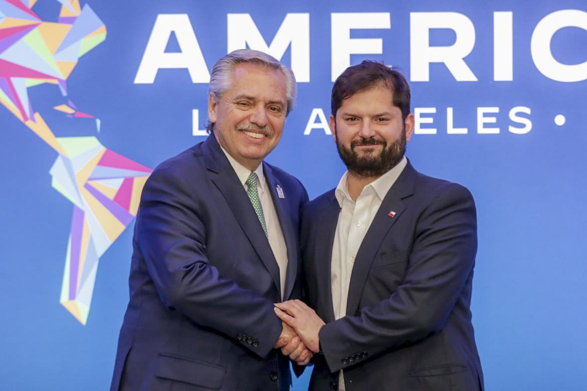 Alberto Fernández y Gabriel Boric. Foto: NA.