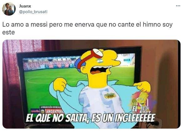 Meme de Messi escuchando el himno. Foto: Twitter.