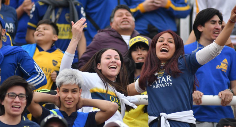 Boca agotó las entradas online para jugar en Mendoza. Foto: Télam.