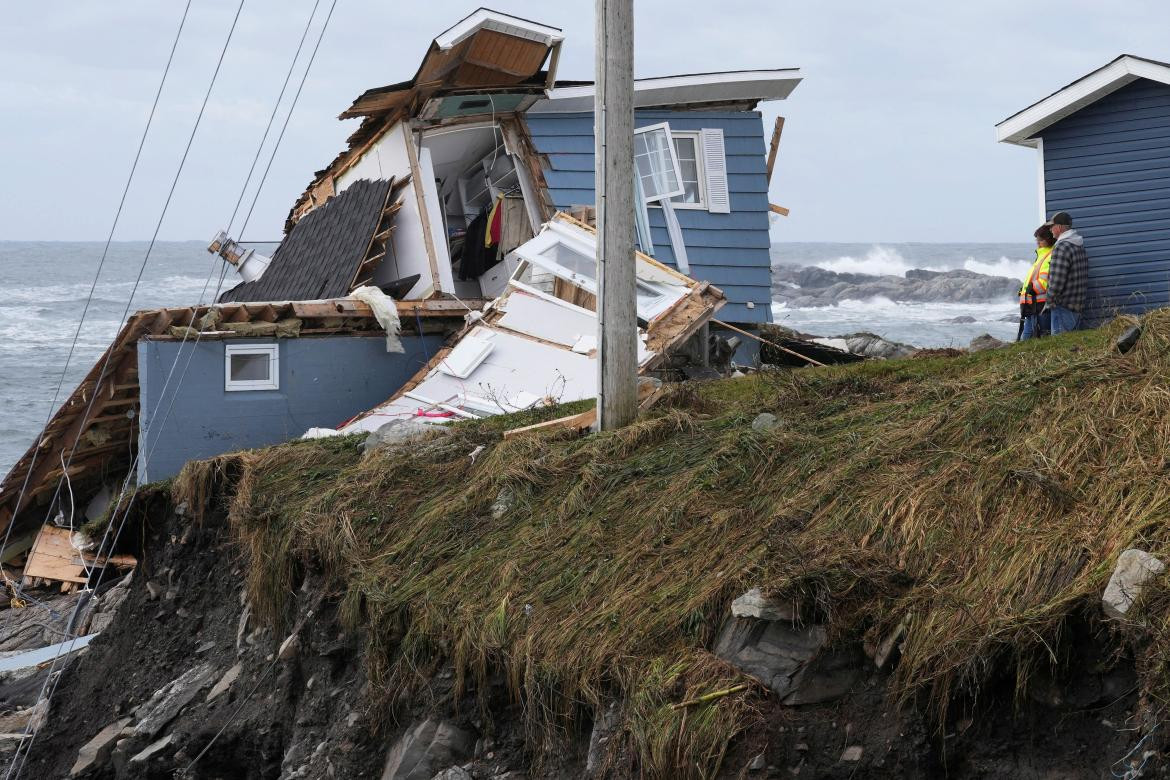 El huracán Fiona arrasó con el noreste de Canadá. Foto: Reuters.