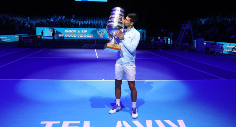 Novak Djokovic campeón en Tel Aviv. Foto: EFE.