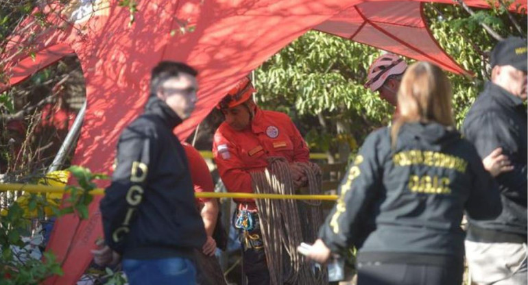 Operativo para rescatar los cuerpos en Córdoba. Foto: La Voz