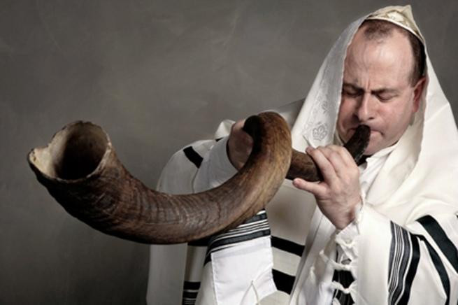 Shofar, de Yom Kippur. Foto: Telam.