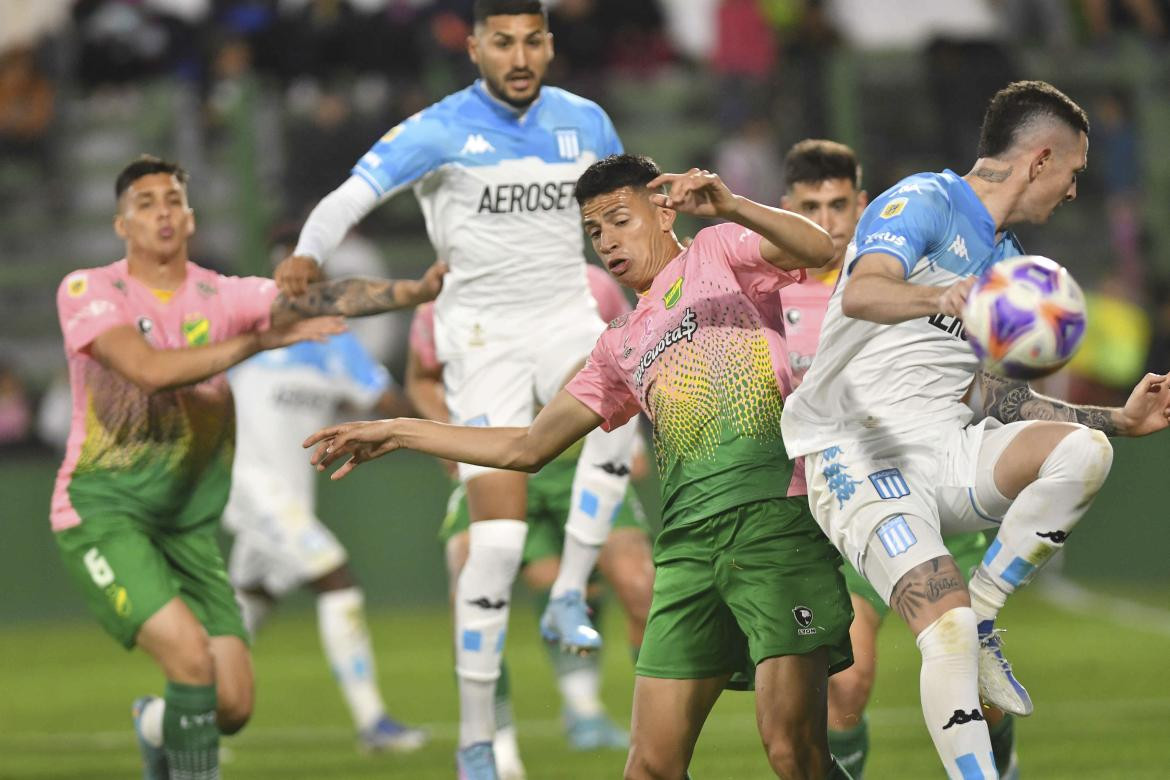 Liga Profesional de Fútbol, Defensa y Justicia vs. Racing. Foto: Telam.