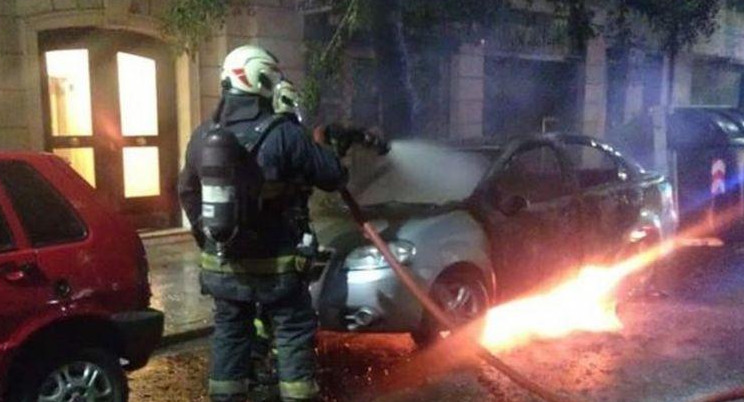 Incendio en Balvanera. Foto: Cadena3