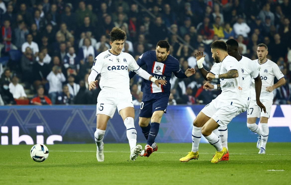 Lionel Messi contra Olympique de Marsella. Foto: Reuters.