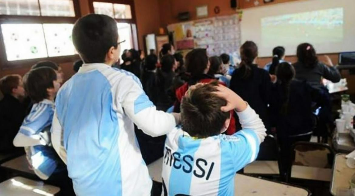 Colegios de Santa Fe no justificarán las faltas por partidos de la selección Argentina. Foto: NA.