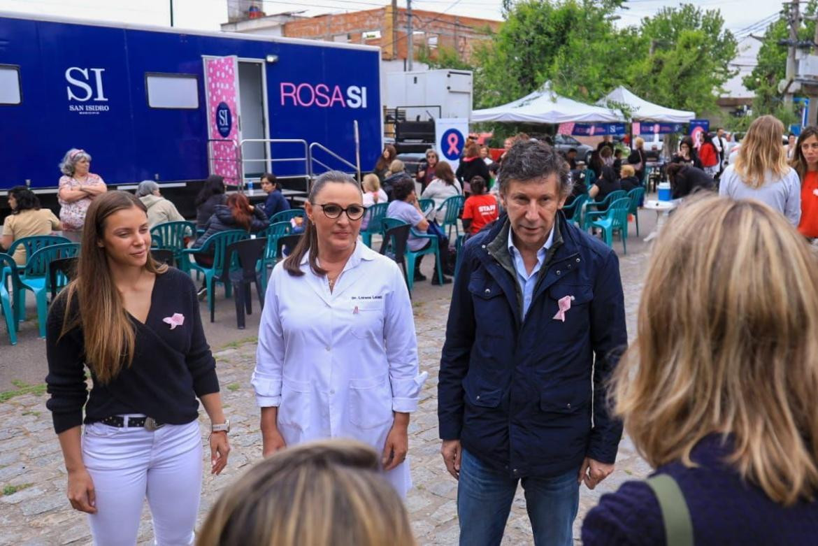 Gustavo Posse, San Isidro, Día del cancer de mama. Foto: Municipio San Isidro