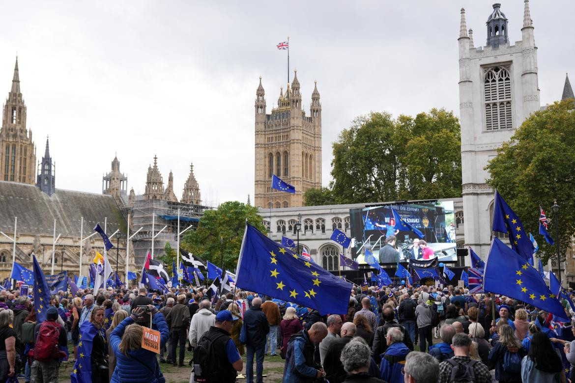 Protestas en Londres para la incorporación de Reino Unido a la Unión Europea. Foto: Reuters.